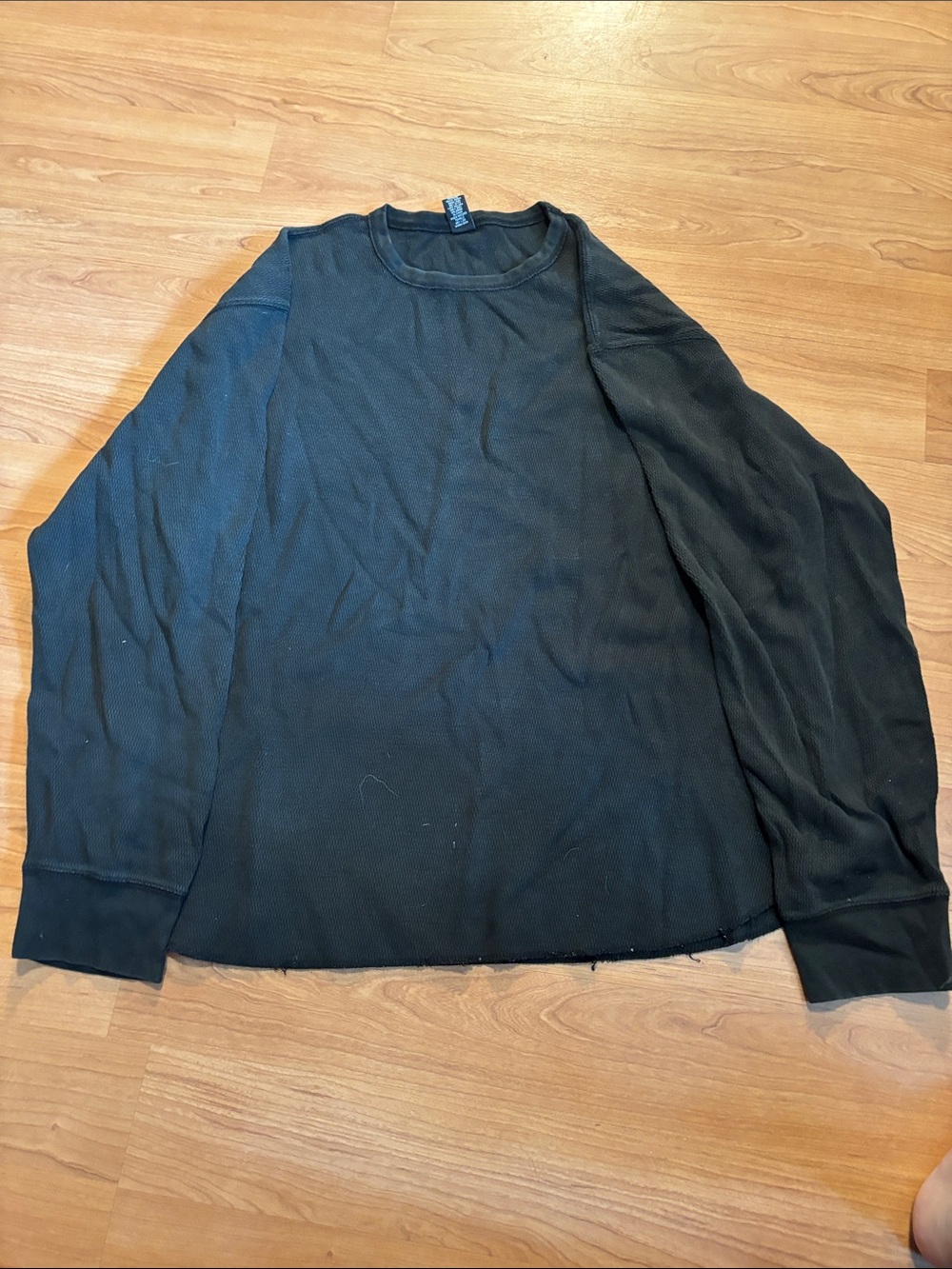 GAP Men's Black Crewneck Thermal Pullover